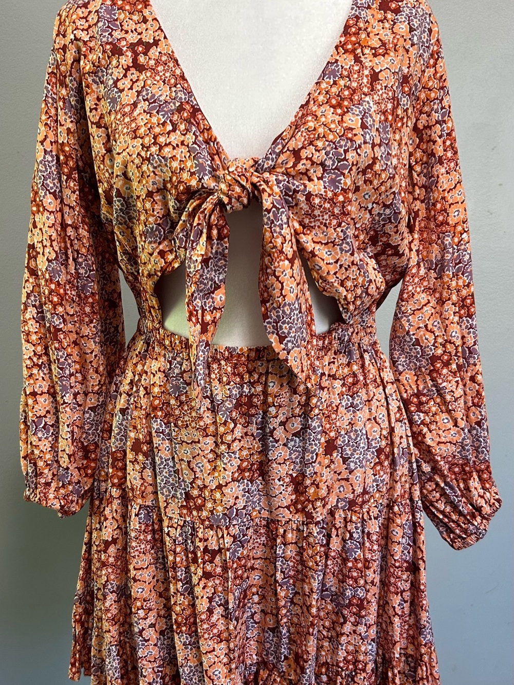 l*space Purple Orange Floral Tie-Front Mini Dress Halter Cutout Boho Bold M